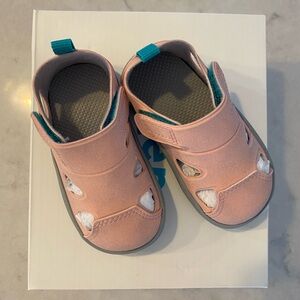 TEN LITTLE - BRAND NEW - Everyday Sandals